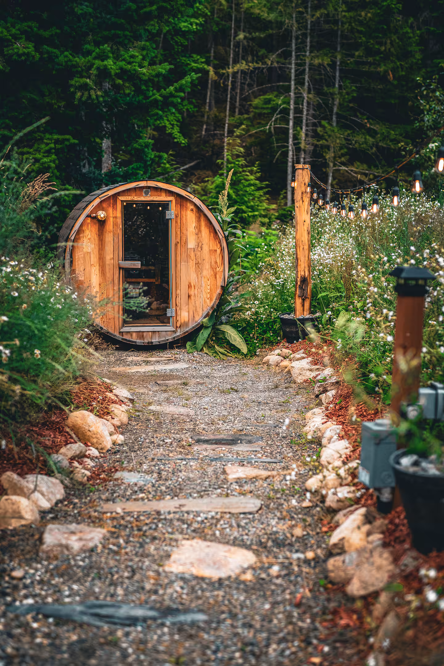 Enchanted Bluff House — secluded retreat in Meadow Creek 6