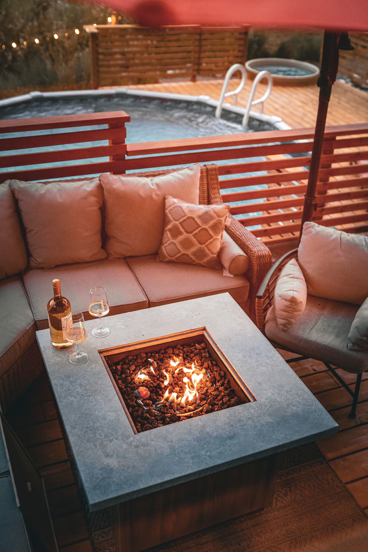 Enchanted Bluff House — secluded retreat in Meadow Creek 9