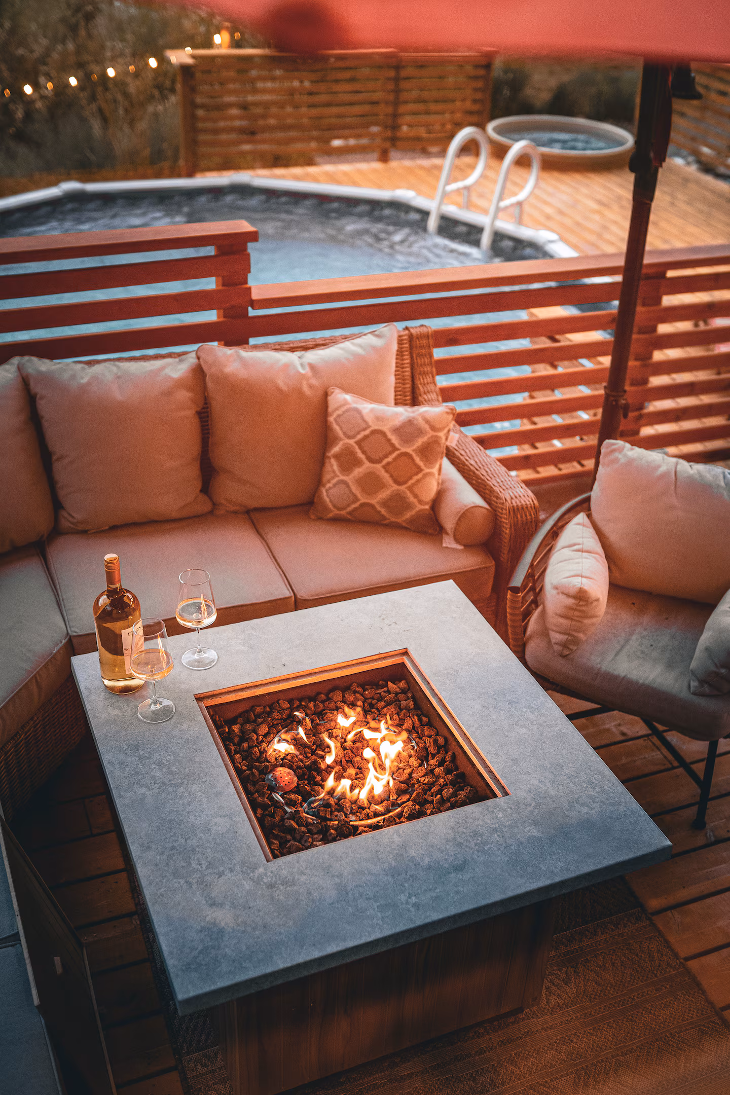 Enchanted Bluff House — secluded retreat in Meadow Creek 9