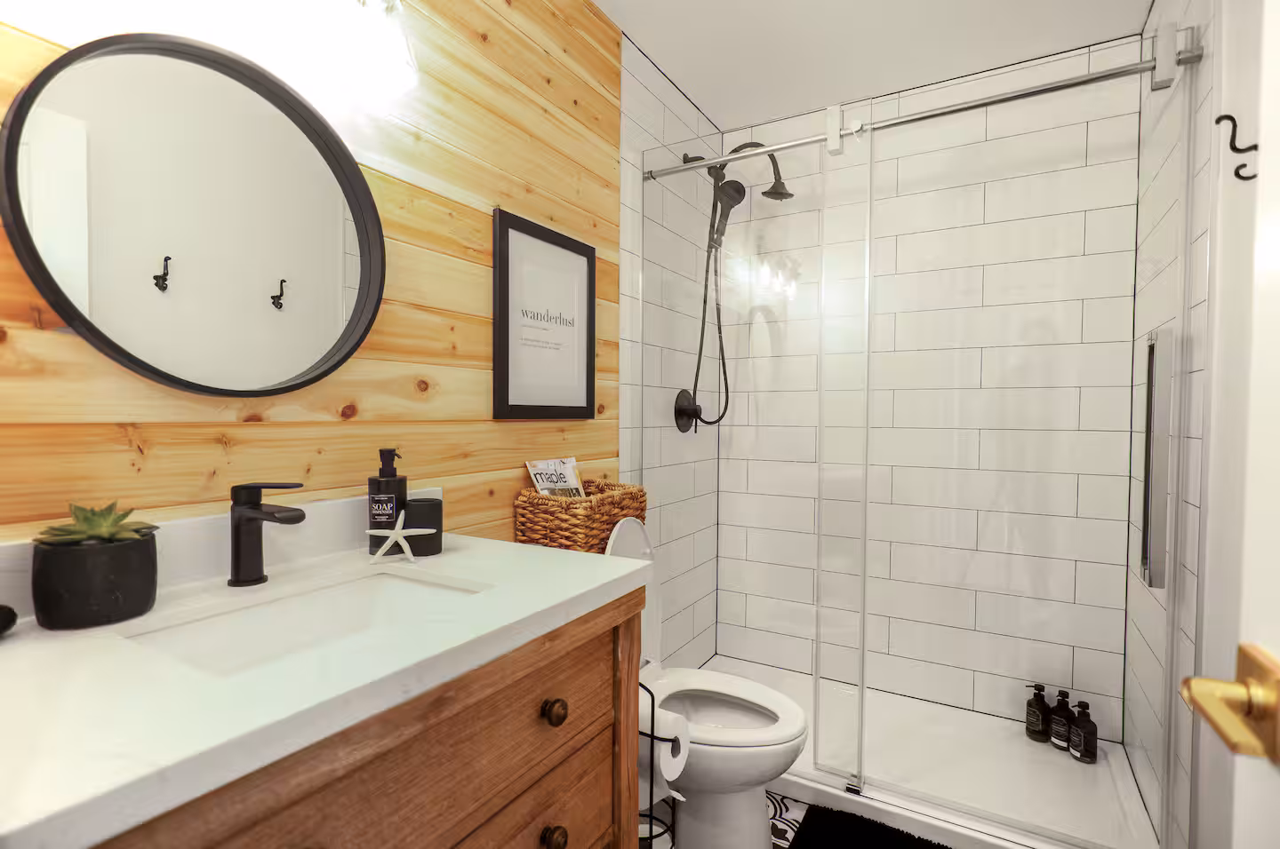 SHELTER Unit A — Scandinavian-inspired oceanfront suite 5