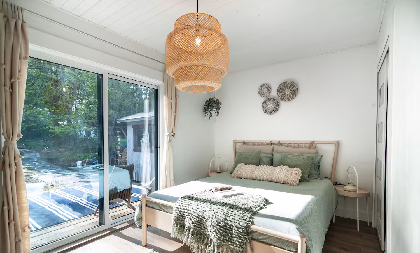 SHELTER Unit B — boho-inspired oceanfront suite 8