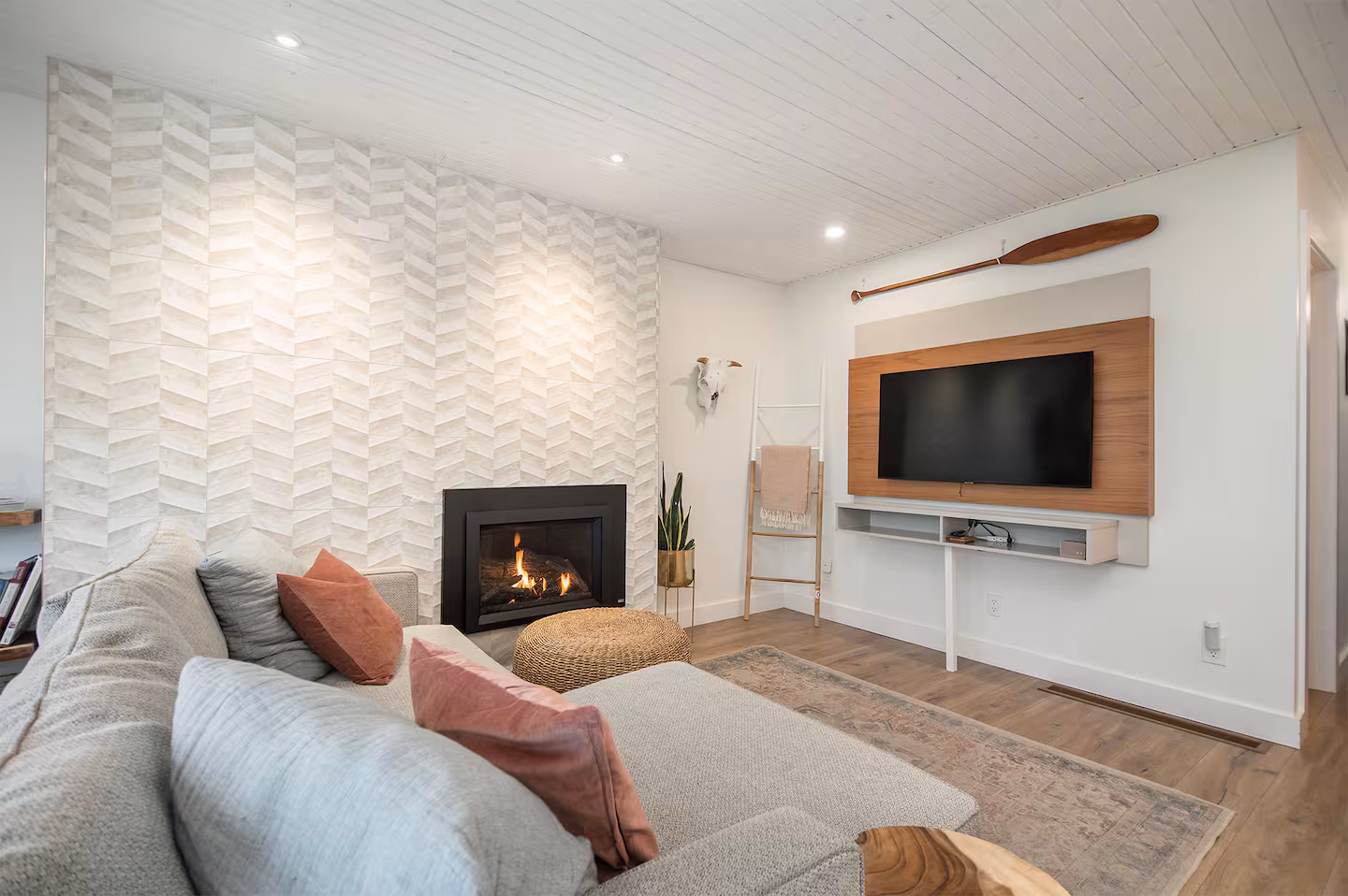 SHELTER Full Duplex — oceanfront property in Campbell River 6