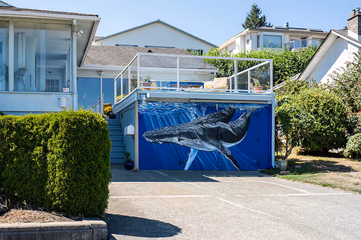The Whale House North — oceanfront home on Campbell River's Seawalk 2